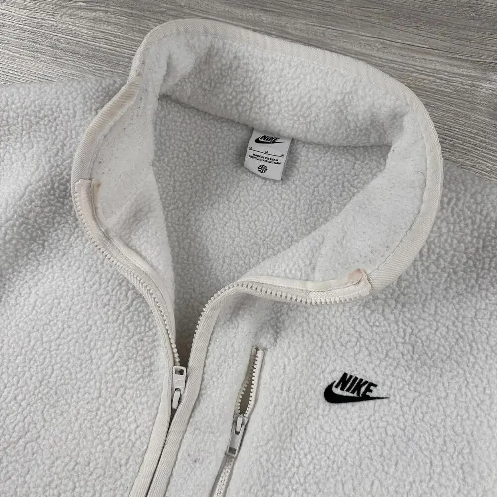 Nike Sportswear Club Fleece Jacket Mens Medium White Full Zip High Pile Preppy - Picture 2 of 7